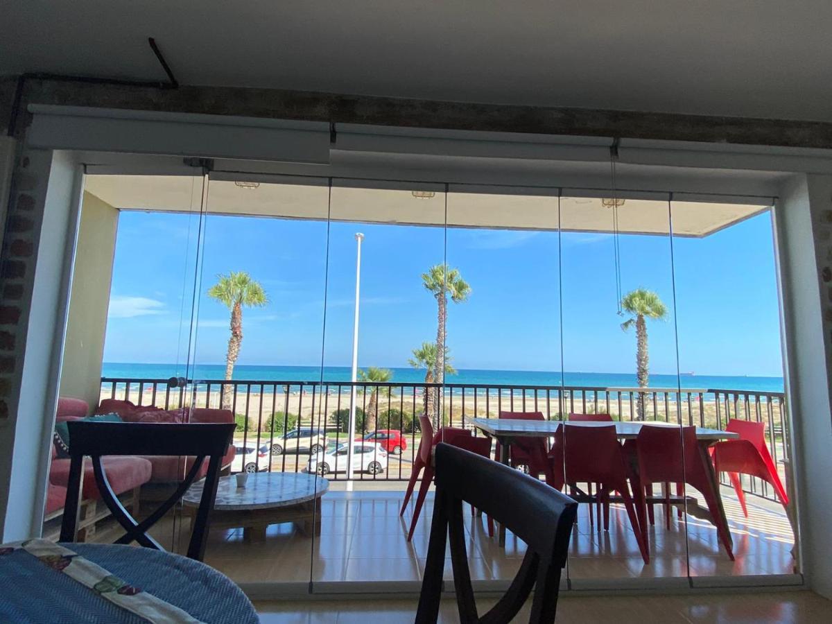 Apartamento Frente Al Mar 贝尼卡西姆 外观 照片