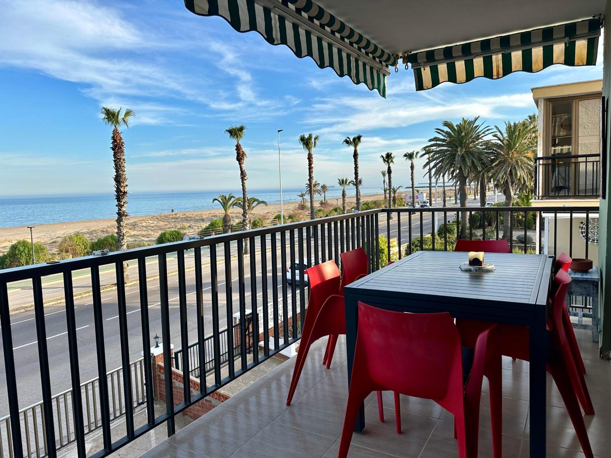 Apartamento Frente Al Mar 贝尼卡西姆 外观 照片