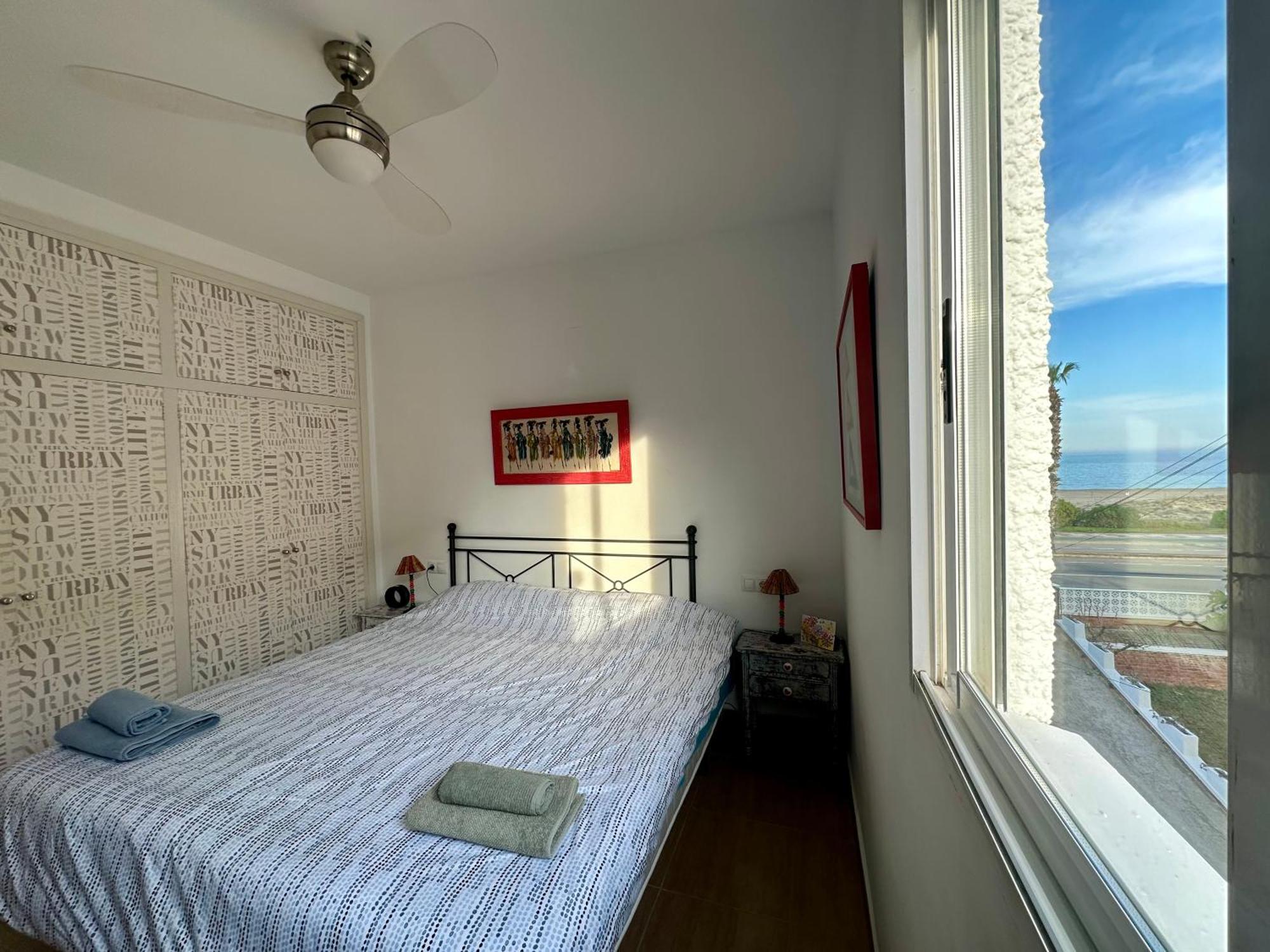Apartamento Frente Al Mar 贝尼卡西姆 外观 照片